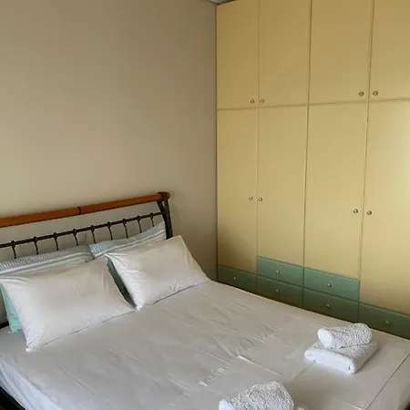 La Grande Maison,lefokastro Apartment *